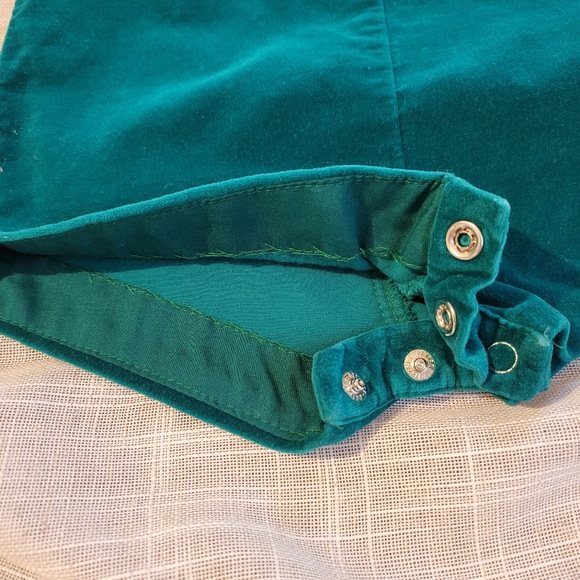Vintage Green Velvet Baby Romper with White Shirt 24 Month- 1T - Picture 5 of 12